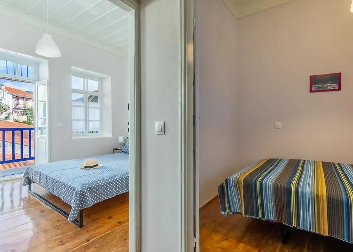 Niki's Traditional House *