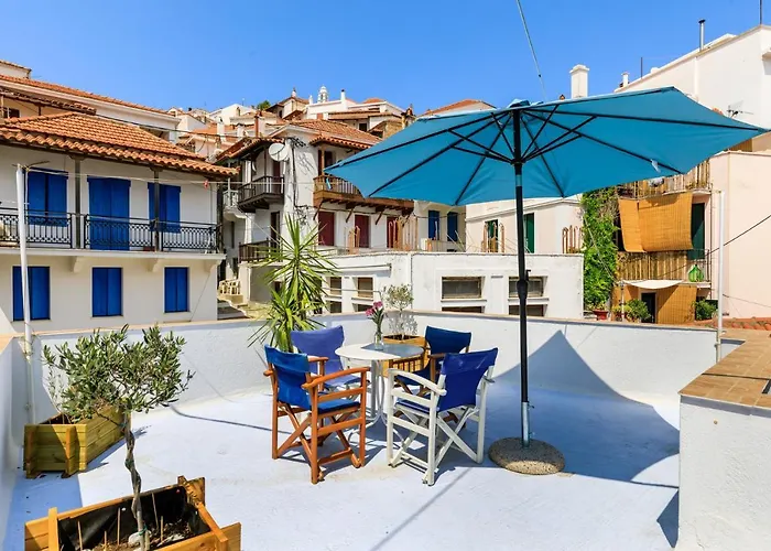 Niki's Traditional House Skopelos